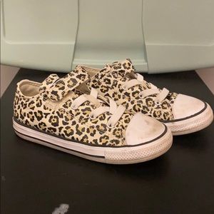 Converse toddler girls sneakers size 10